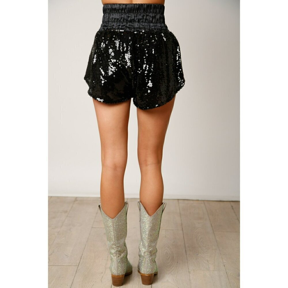 Hit The Lights Sequin Skort in Black - Picture 10 of 10